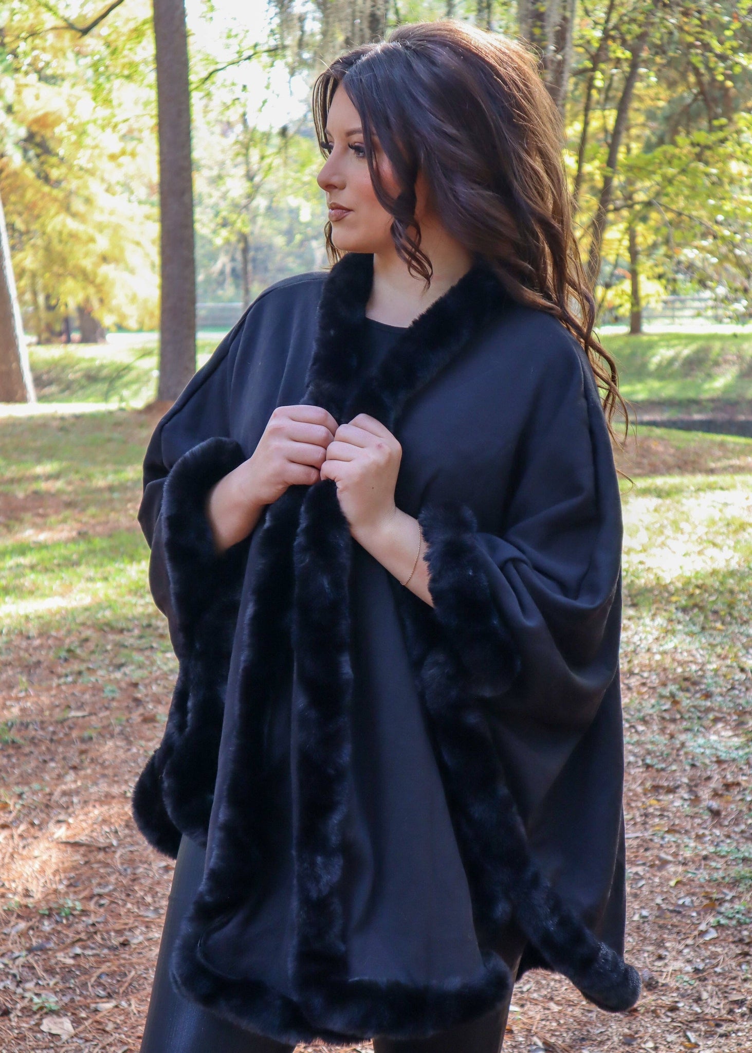 Lubbock Faux Fur Trim Poncho - Black